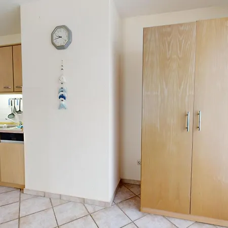 Apartment Appartementhaus Binzer Sterne 19 *