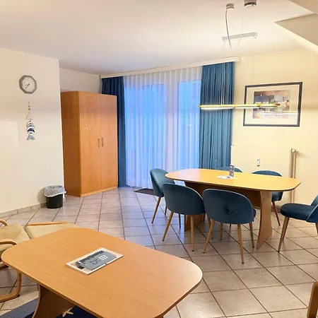 Appartementhaus Binzer Sterne 19 公寓 宾茨